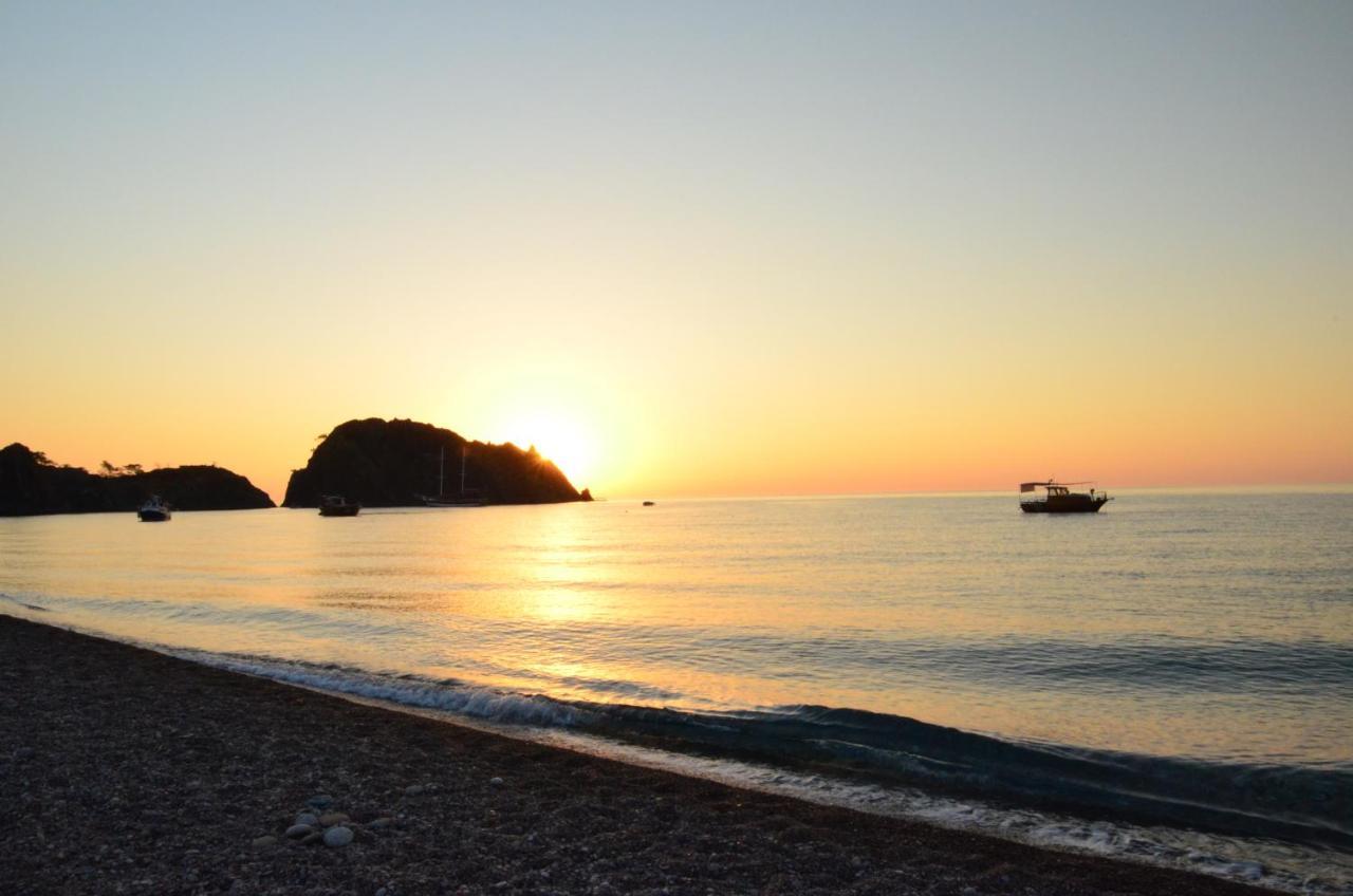 Bed and Breakfast Tunays Pansiyon Çıralı Exteriér fotografie