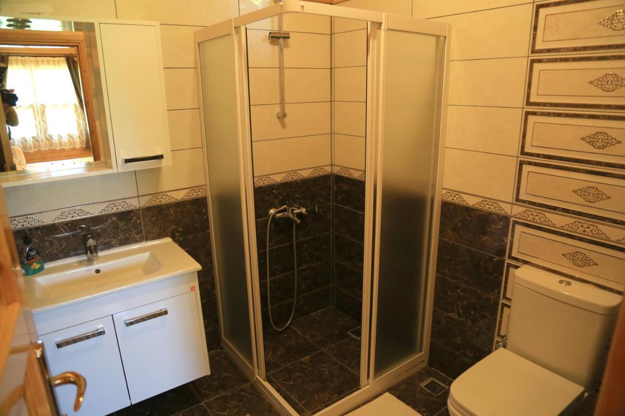 Bed and Breakfast Tunays Pansiyon Çıralı Pokoj fotografie
