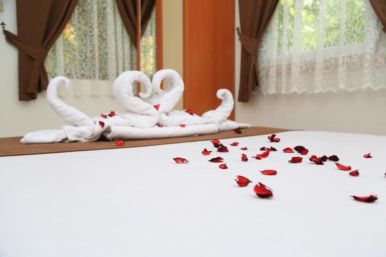 Bed and Breakfast Tunays Pansiyon Çıralı Pokoj fotografie